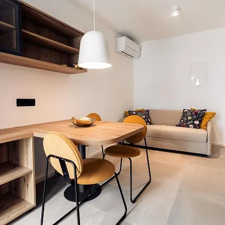 Apartamento Goldi Superior