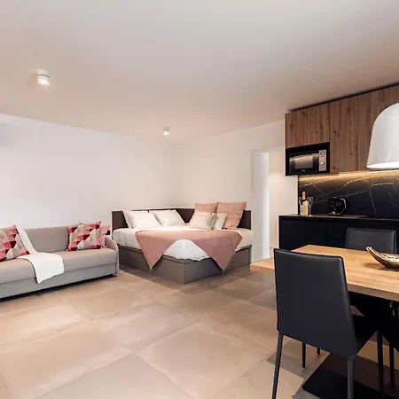 Goldi Superior Apartamento *