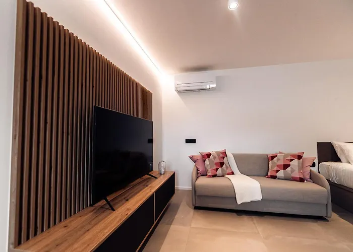 Goldi Superior 公寓 Stahovica